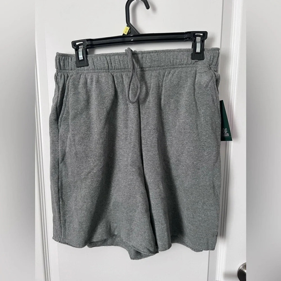 NWT | Wild Fable | Fleece Grey Sweat  Shorts | Size XS [111] - Picture 2 of 7